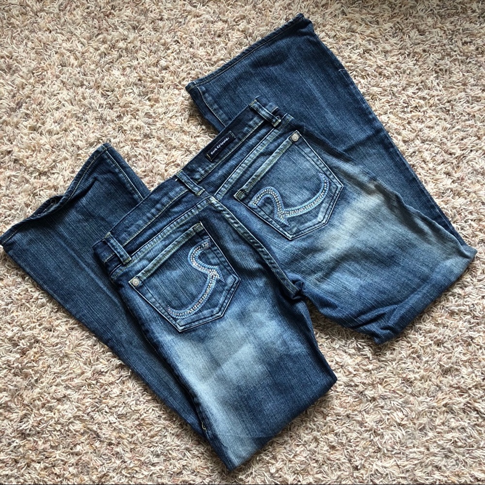 Rock & Republic “ROTH” Signature R’s Jeans